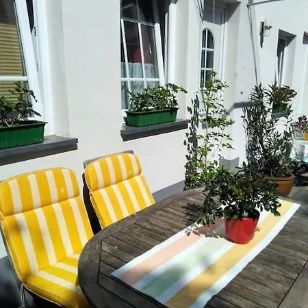 Urlaub Am Rhein, Mit Garten *