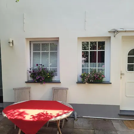 Urlaub Am Rhein, Mit Garten شقة *