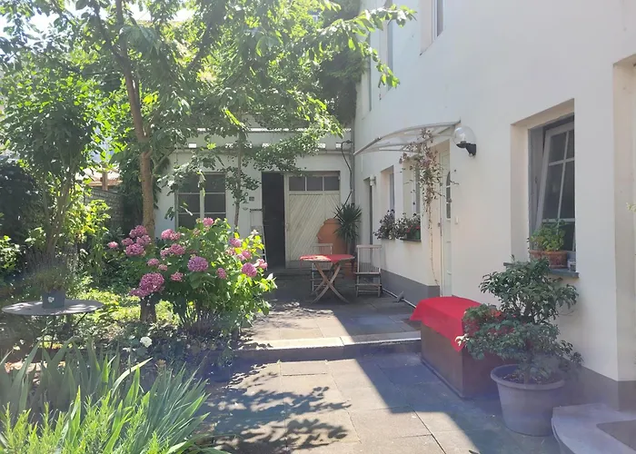 Urlaub Am Rhein, Mit Garten アパート